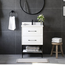 Betty Guest Bath