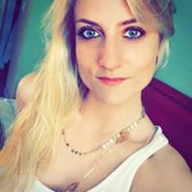 Eva Zee's photo