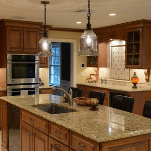 Granite Countertops Maple Cabinets Houzz