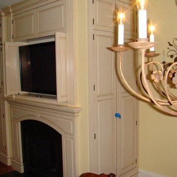 Traditional Built-In Media Center