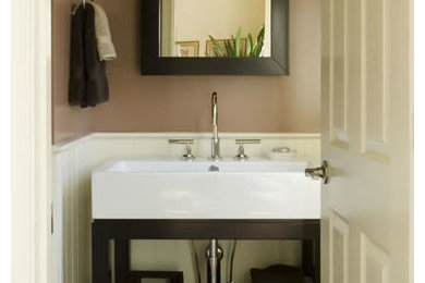 Inspiration for a transitional bathroom remodel in DC Metro