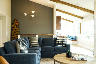 Beach style living room photo in San Francisco