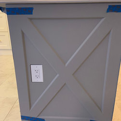 Special X Executive Shaker panel with a cutout for an electrical plug - Kitchen Cabinetry