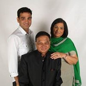 Navtej Bhandari's photo