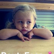Shandi Lynch's photo