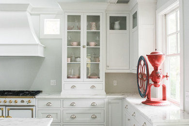 Inspiration for a kitchen remodel in Other