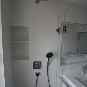 Aus einem Badezimmer wird ein Duschbad der extra Klasse