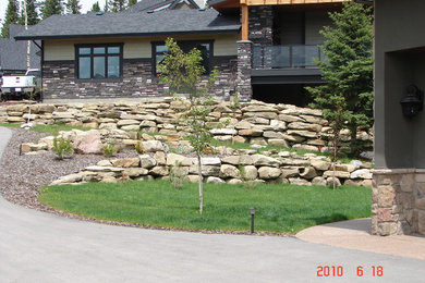 Arts and crafts home design photo in Calgary
