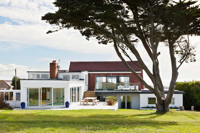Minimalist exterior home photo in Sussex