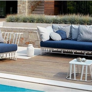 Roberti Hamptons Graphics Sofa and Lounge Chair