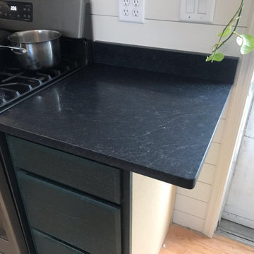 12523 - American Black Honed Granite Project