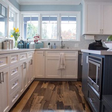 Cozy Tarzana Kitchen