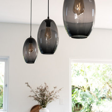 Glass pendant lights