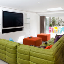 P's Hangout room