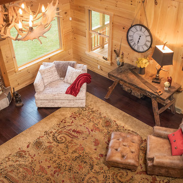 Mountain Home: Log Cabin Retreat