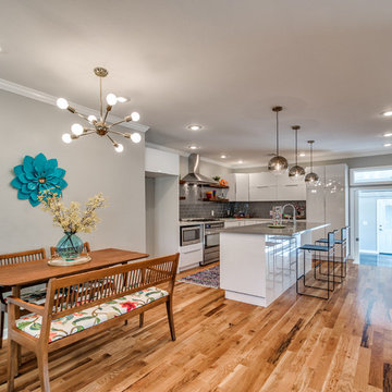 Mid-Century Bell Isle Beauty