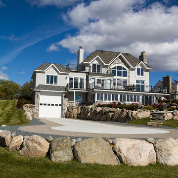 Lake Oakland Residence