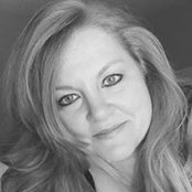 Dena Mills's photo