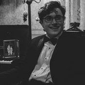 Matthew Youngs foto