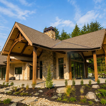 Custom Traditional Style Residence