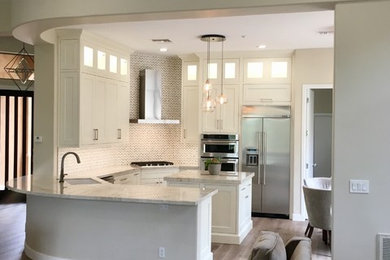 Example of a transitional kitchen design in Phoenix