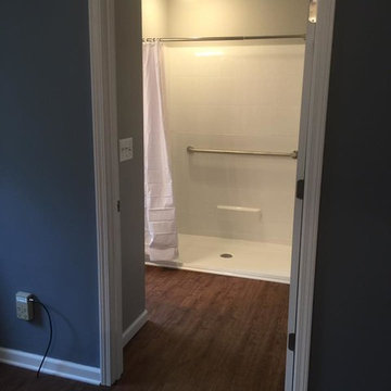 Handicap Accessible Bathroom