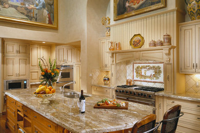 Inspiration for a timeless kitchen remodel in Phoenix