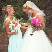 Laura Ray's photo