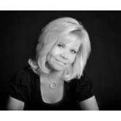 Julie Kemerling's photo