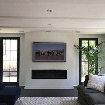 Living Room Surround System with Samsung "Frame" Art TV