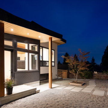 LANTERN HOUSE