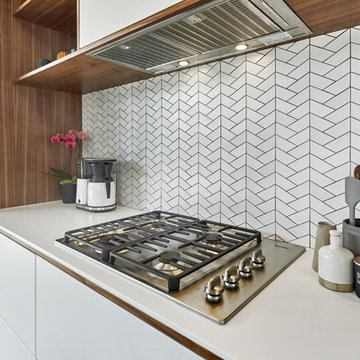 Eichler on Mossbrook