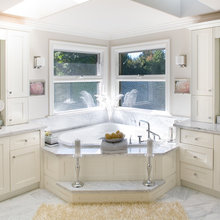 Master Bath Tub