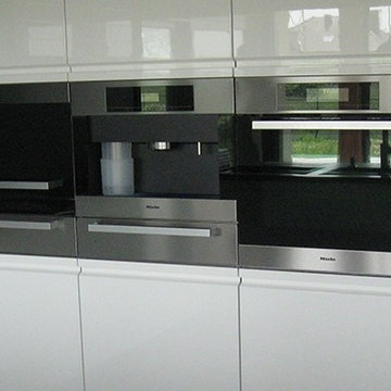 Lacquered Cabinet Doors