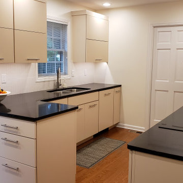 Modern Decora Kitchen