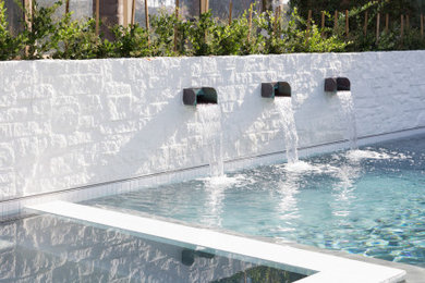 Example of a tuscan pool design in Orange County
