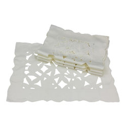 Xia Home Fashions - Tulip Bouquet Cutwork Collection 14"x20" Placemat, White, 14x20 - Placemats