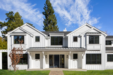Example of a classic exterior home design in San Francisco