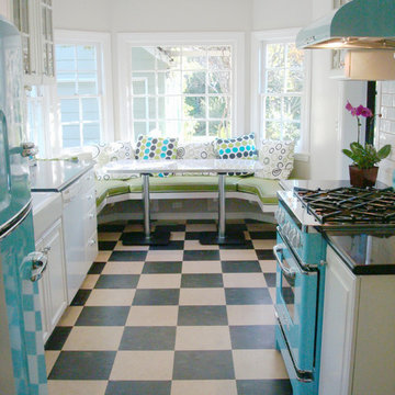 1950s Retro Chill Aqua Kitchen