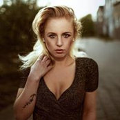 Lini Chen's photo