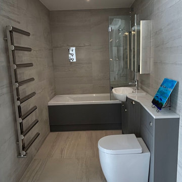Montrose Bay Bathroom