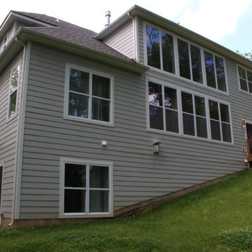 Light Mist James Hardie Siding | Creve Coeur, MO