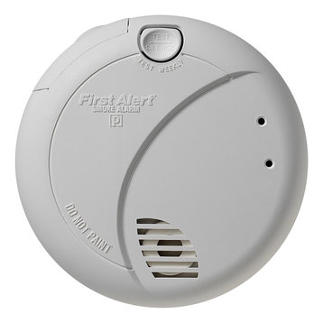 First Alert Smoke Alarm with Photoelectric Sensor & Battery Backup
