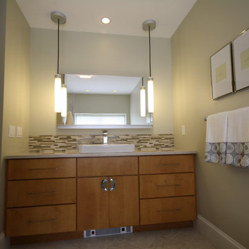 Condo Master Bath Make Over (Jeanne Clark)
