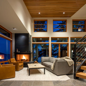 Foster Point Residence