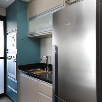INSIDE | Etnic / Mediterranean (Vila Leopoldina)