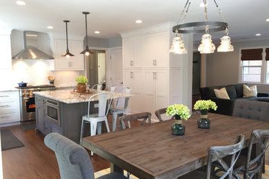Inspiration for a modern dining room remodel in New York