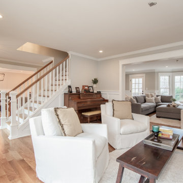 What an amazing flow from dining, to living spaces!