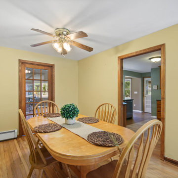 877 Chestnut Hill Road, Glastonbury, CT 06073