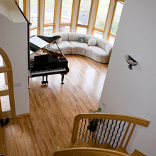 Piano/living area
